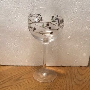 Set of 4 wine glasses
